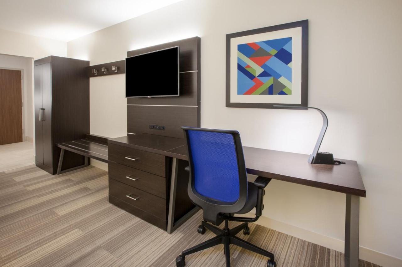 Holiday Inn Express & Suites - Asheboro By Ihg Dış mekan fotoğraf